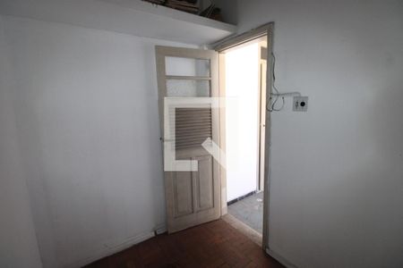 Apartamento para alugar com 100m², 2 quartos e sem vagaQuarto de Serviço