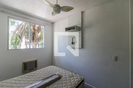 Quarto 1 de apartamento para alugar com 2 quartos, 50m² em Vargem Pequena, Rio de Janeiro
