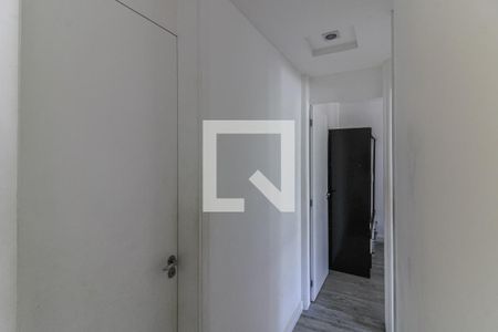 Corredor de apartamento para alugar com 2 quartos, 50m² em Vargem Pequena, Rio de Janeiro