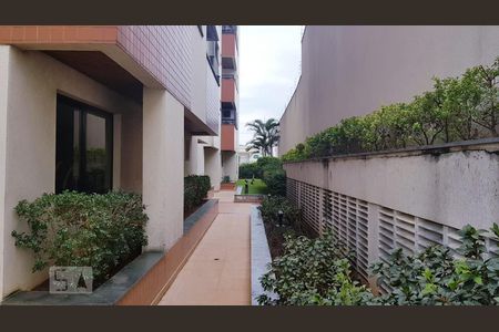 Apartamento à venda com 100m², 3 quartos e 2 vagas Apartamento à venda com 100m², 3 quartos e 2 vagasÁrea comum