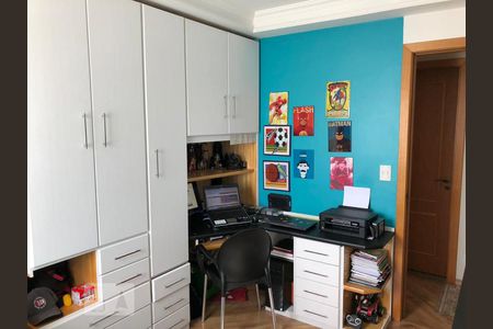 Apartamento à venda com 100m², 3 quartos e 2 vagas Apartamento à venda com 100m², 3 quartos e 2 vagasQuarto