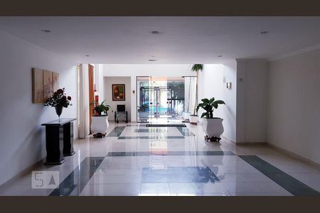 Apartamento à venda com 100m², 3 quartos e 2 vagas Apartamento à venda com 100m², 3 quartos e 2 vagasHall