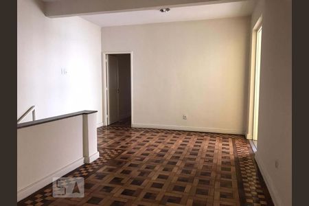 Casa para alugar com 4 quartos, 70m² em Boa Vista, Porto Alegre