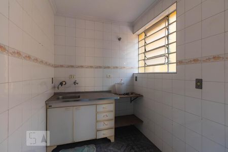 Casa à venda com 138m², 3 quartos e 2 vagas Casa à venda com 138m², 3 quartos e 2 vagasCozinha