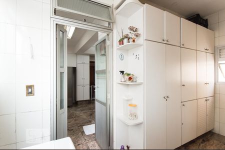 Apartamento para alugar com 290m², 2 quartos e 1 vaga Apartamento para alugar com 290m², 2 quartos e 1 vagaÁrea de Serviço