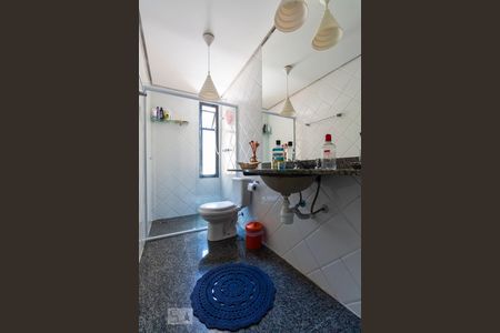 Apartamento à venda com 105m², 4 quartos e 2 vagasBanheiro Social