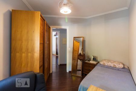 Apartamento à venda com 105m², 4 quartos e 2 vagasQuarto 1