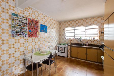 Casa à venda com 125m², 3 quartos e 2 vagasCozinha