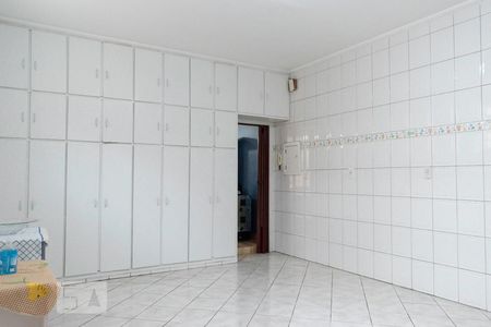 Casa à venda com 198m², 4 quartos e 2 vagasCozinha