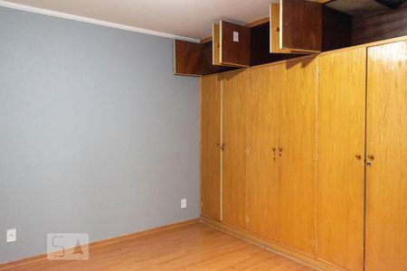 Casa à venda com 198m², 4 quartos e 2 vagasQuarto 2
