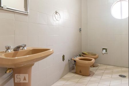 Casa à venda com 450m², 8 quartos e sem vaga Casa à venda com 450m², 8 quartos e sem vagaBanheiro 3