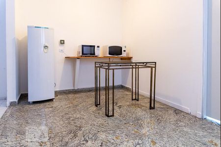 Casa à venda com 450m², 8 quartos e sem vaga Casa à venda com 450m², 8 quartos e sem vagaCozinha