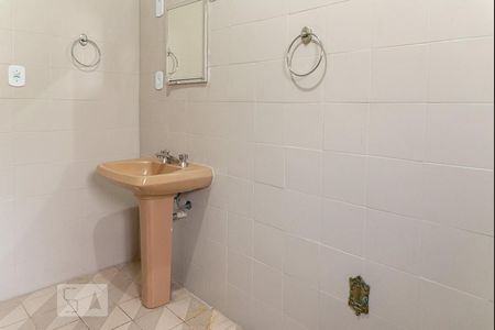 Casa à venda com 450m², 8 quartos e sem vaga Casa à venda com 450m², 8 quartos e sem vagaBanheiro 3