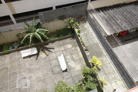 Apartamento à venda com 91m², 2 quartos e sem vagaVista