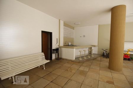 Apartamento à venda com 91m², 2 quartos e sem vagaÁrea comum