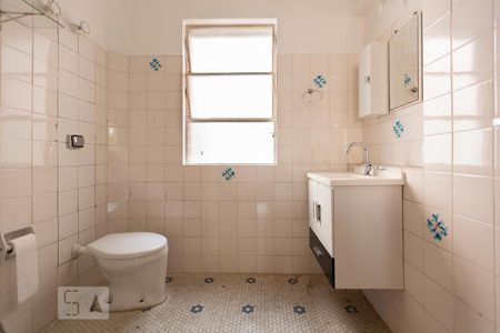 Banheiro de apartamento para alugar com 2 quartos, 65m² em Santa Cecilia, São Paulo