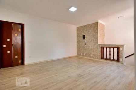 Sala de casa à venda com 5 quartos, 176m² em Vila Romana, São Paulo