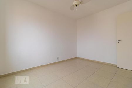 Apartamento à venda com 73m², 3 quartos e 1 vaga Apartamento à venda com 73m², 3 quartos e 1 vagaQuarto 02