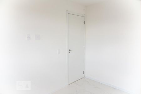 Quarto 2 de apartamento para alugar com 2 quartos, 40m² em Itaquera, São Paulo
