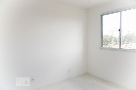 Quarto 2 de apartamento para alugar com 2 quartos, 40m² em Itaquera, São Paulo