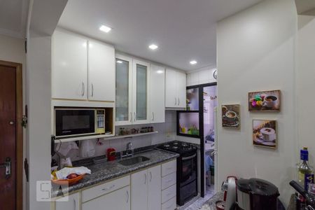 Apartamento à venda com 62m², 2 quartos e 1 vagaCozinha - Armários