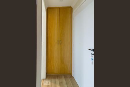 Apartamento à venda com 62m², 2 quartos e 1 vagaSuíte Armários