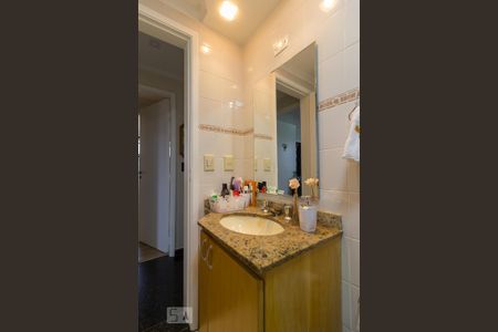 Apartamento à venda com 62m², 2 quartos e 1 vagaBanheiro