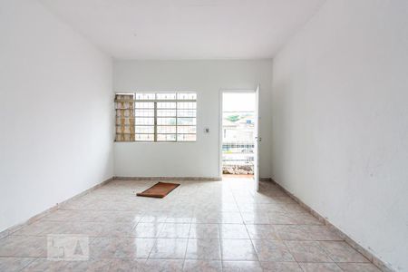 Sala de casa para alugar com 2 quartos, 115m² em Km 18, Osasco