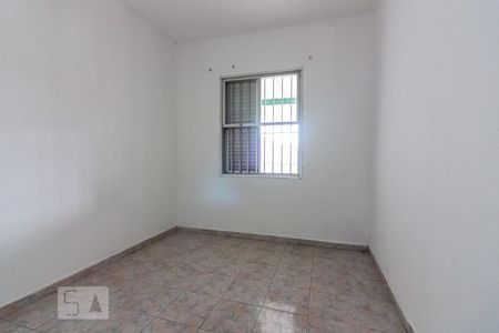 Quarto 2 de casa para alugar com 2 quartos, 115m² em Km 18, Osasco