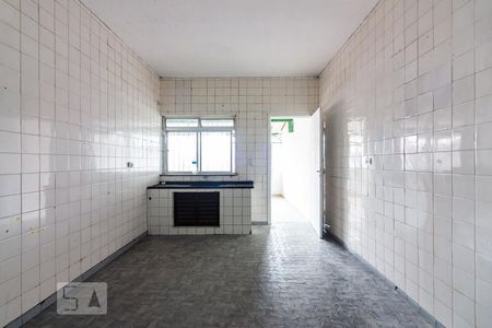 Cozinha de casa para alugar com 2 quartos, 115m² em Km 18, Osasco