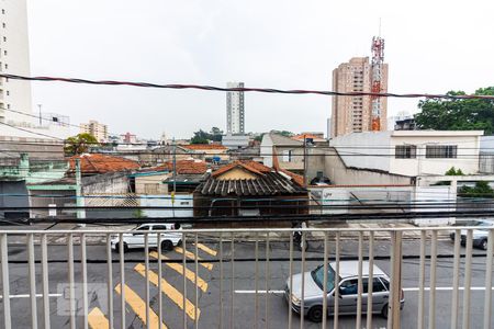 Vista  de casa para alugar com 2 quartos, 115m² em Km 18, Osasco