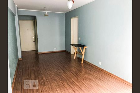 Sala de apartamento à venda com 1 quarto, 50m² em Centro Histórico, Porto Alegre