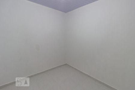 Quarto de casa para alugar com 1 quarto, 40m² em Parque Peruche, São Paulo