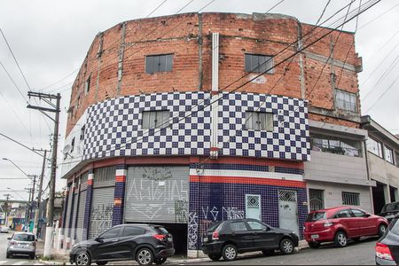 Apartamento à venda com 39m², 1 quarto e sem vaga Apartamento à venda com 39m², 1 quarto e sem vagaFachada