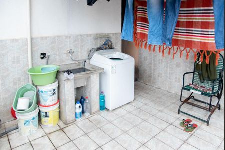 Casa à venda com 300m², 3 quartos e 1 vaga Casa à venda com 300m², 3 quartos e 1 vagaÁrea de Serviço