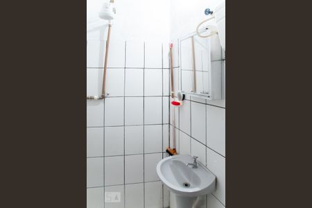 Casa à venda com 300m², 3 quartos e 1 vaga Casa à venda com 300m², 3 quartos e 1 vagaCasa 1 Banheiro