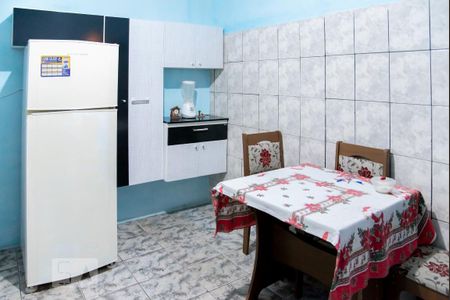 Casa à venda com 300m², 3 quartos e 1 vaga Casa à venda com 300m², 3 quartos e 1 vagaCasa 1 Cozinha