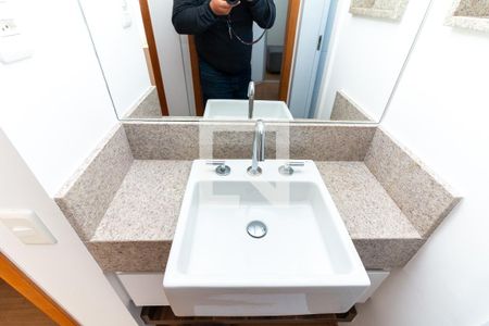 Apartamento para alugar com 136m², 3 quartos e 2 vagasBanheiro 2