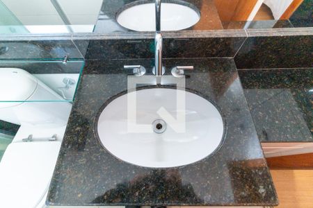 Apartamento para alugar com 136m², 3 quartos e 2 vagasBanheiro