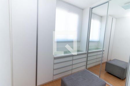 Apartamento para alugar com 136m², 3 quartos e 2 vagasCloset