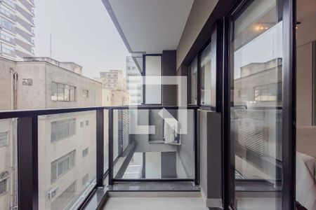 Varanda de apartamento para alugar com 1 quarto, 28m² em Pinheiros, São Paulo