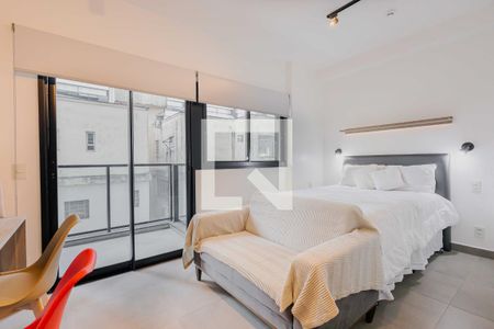 Sala/Quarto de apartamento para alugar com 1 quarto, 28m² em Pinheiros, São Paulo
