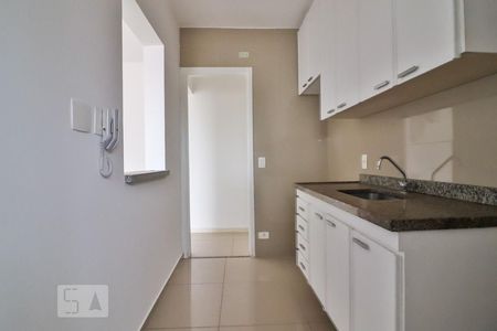 Apartamento para alugar com 71m², 2 quartos e 1 vagaCozinha