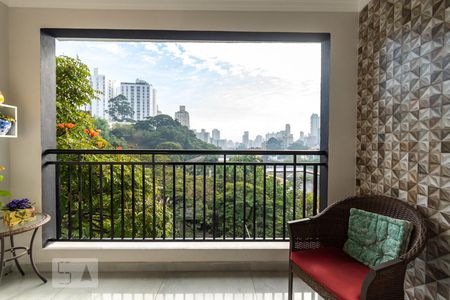 varanda de casa para alugar com 3 quartos, 225m² em Sumaré, São Paulo