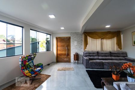 Sala de casa para alugar com 3 quartos, 225m² em Sumaré, São Paulo