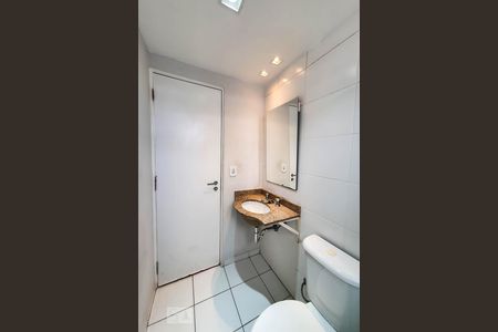 Apartamento à venda com 48m², 2 quartos e 1 vaga Apartamento à venda com 48m², 2 quartos e 1 vagaBanheiro