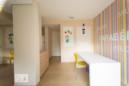 Apartamento à venda com 48m², 2 quartos e 1 vaga Apartamento à venda com 48m², 2 quartos e 1 vagaSalão de Festa