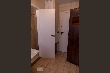 Apartamento à venda com 114m², 3 quartos e 1 vaga Apartamento à venda com 114m², 3 quartos e 1 vagaÁrea de Serviço