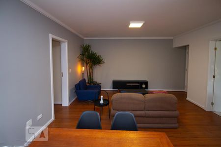 Sala de apartamento para alugar com 2 quartos, 86m² em Água Verde, Curitiba