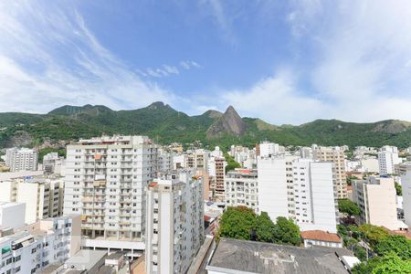Apartamento à venda com 140m², 1 quarto e 2 vagas Apartamento à venda com 140m², 1 quarto e 2 vagasCobertura